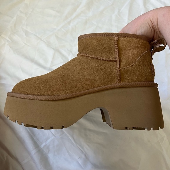 UGG Classic Ultra Mini New Heights Platform Boots - Picture 9 of 14